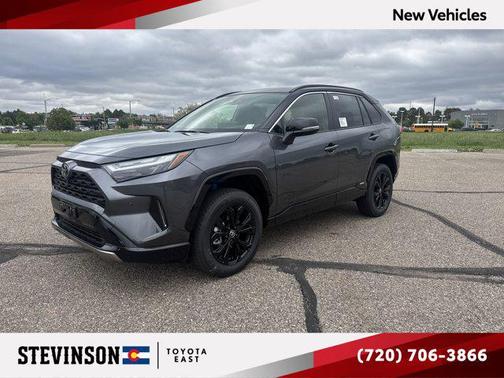 2025 Toyota RAV4 Hybrid SE