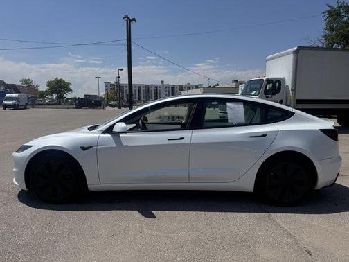 2025 Tesla Model 3 Long Range