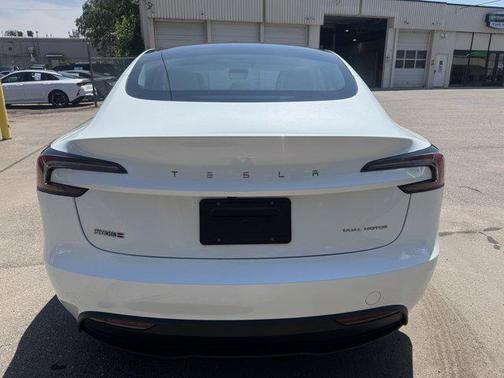 2025 Tesla Model 3 Long Range