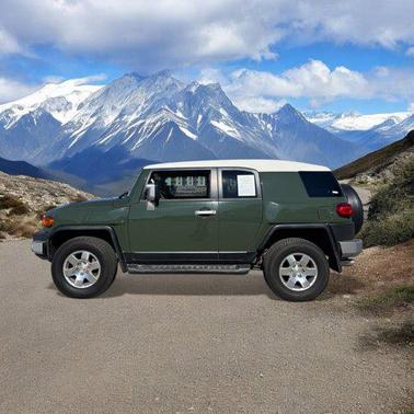2010 Toyota FJ Cruiser Base