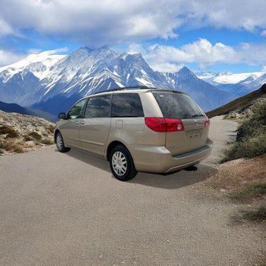 2008 Toyota Sienna LE