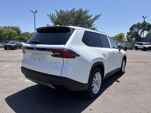 2025 Toyota Grand Highlander Platinum