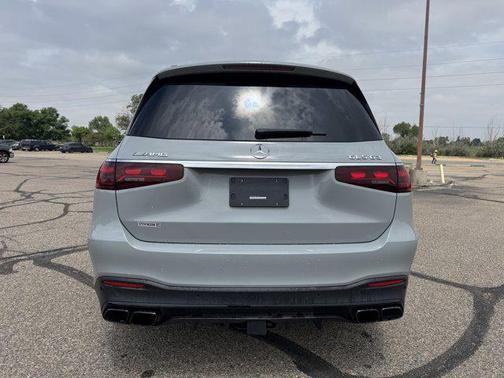 2024 Mercedes-Benz AMG GLS 63 Base
