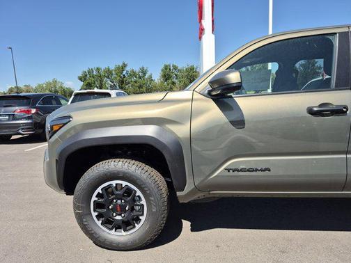 2025 Toyota Tacoma TRD Off Road