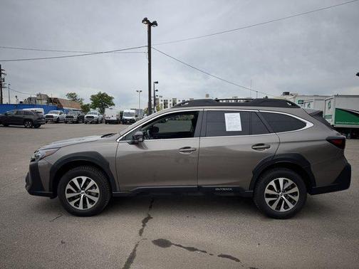 2023 Subaru Outback Premium