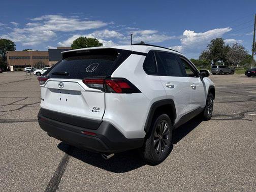 2025 Toyota RAV4 Hybrid XLE Premium