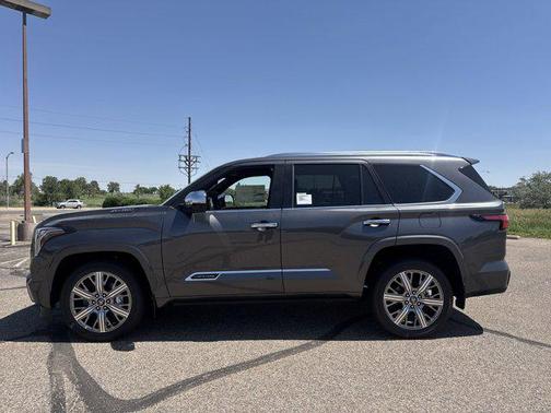 2025 Toyota Sequoia Base