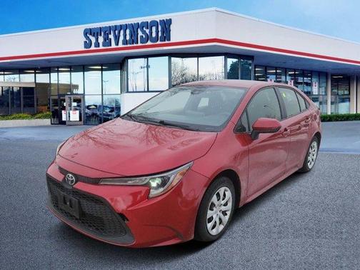 Photo 1 of 12 of 2020 Toyota Corolla LE