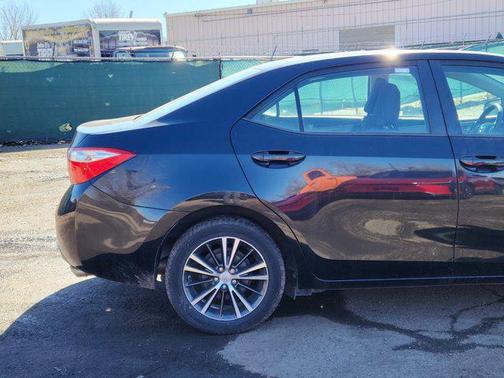2016 Toyota Corolla LE Plus