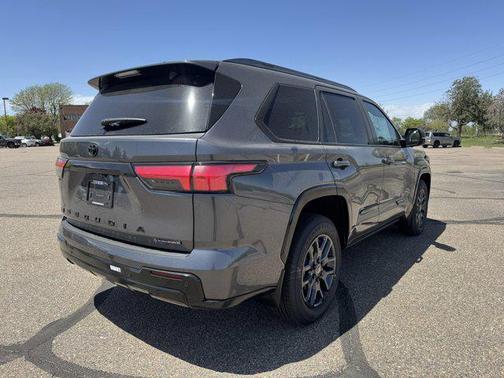 2025 Toyota Sequoia Platinum