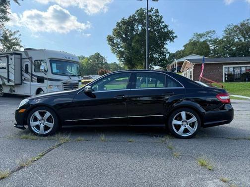 2011 Mercedes-Benz E-Class E 350 4MATIC Sedan 4D