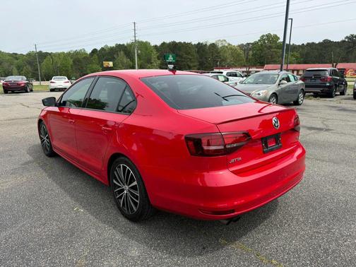 2016 Volkswagen Jetta 1.8T Sport