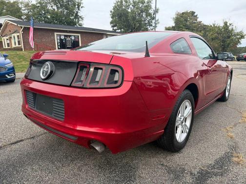 2013 Ford Mustang V6