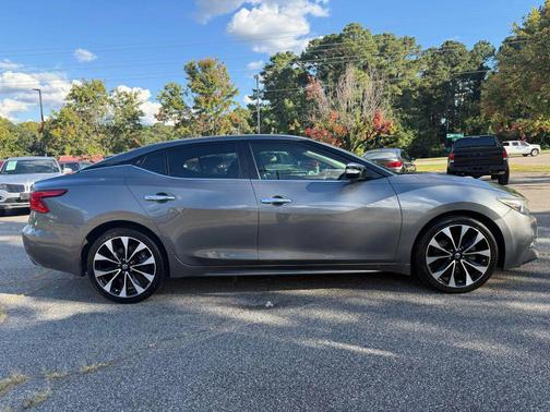 2018 Nissan Maxima 3.5 SR