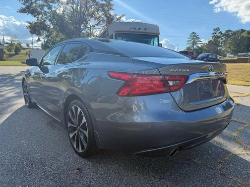 2018 Nissan Maxima 3.5 SR