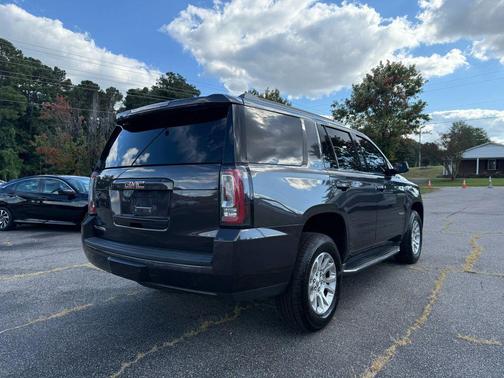 2017 GMC Yukon SLT