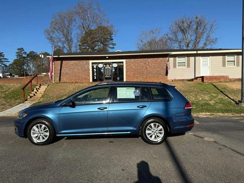 2018 Volkswagen Golf SportWagen TSI S