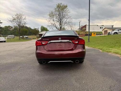 2017 Nissan Maxima 3.5 SR