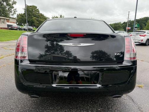 2014 Chrysler 300 S