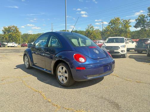 2007 Volkswagen New Beetle 2.5