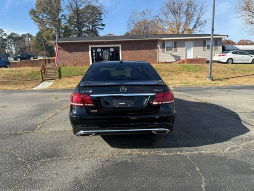 2016 Mercedes-Benz E-Class E 350 4MATIC Sedan 4D