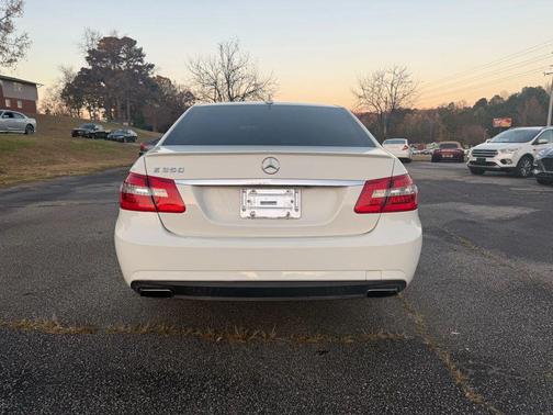2010 Mercedes-Benz E-Class E 350 Sedan 4D