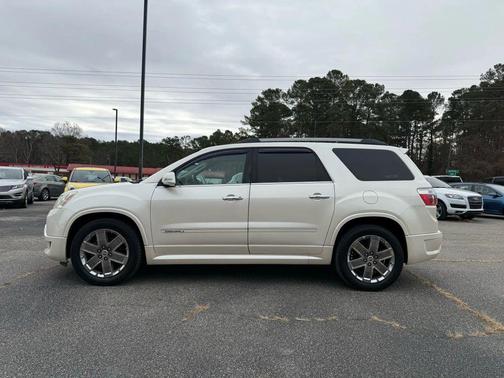 2011 GMC Acadia Denali