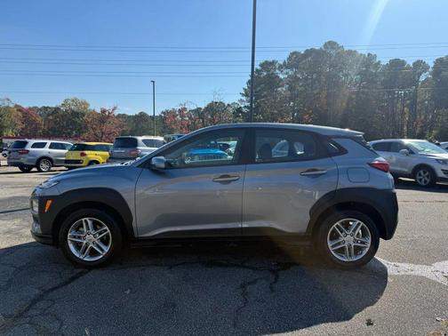 2021 Hyundai KONA SE