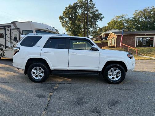 2014 Toyota 4Runner SR5