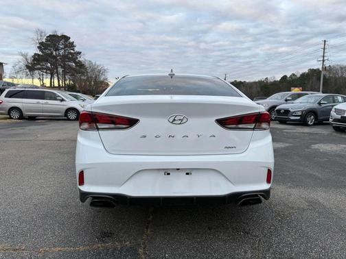2018 Hyundai SONATA Sport+