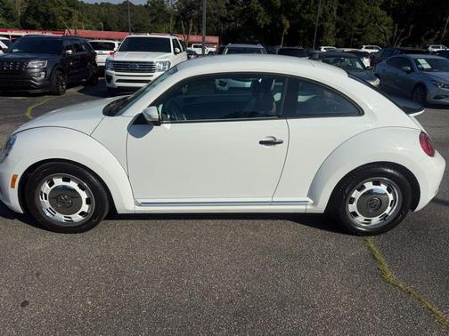 Pure White 2015 Volkswagen Beetle 1.8T