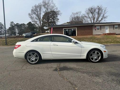 2010 Mercedes-Benz E-Class E 350 Coupe 2D