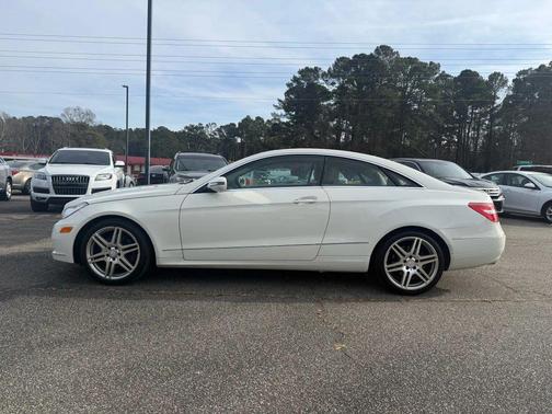 2010 Mercedes-Benz E-Class E 350 Coupe 2D