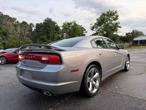 2014 Dodge Charger SE