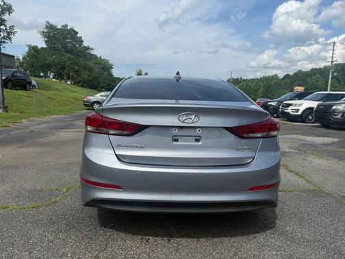 Shale Gray Metallic 2017 Hyundai ELANTRA Limited