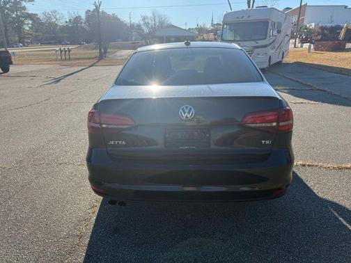 2016 Volkswagen Jetta 1.8T Sport