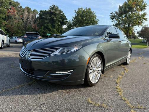 2015 Lincoln MKZ Base