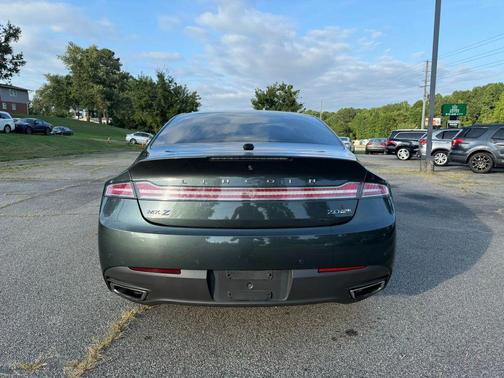 2015 Lincoln MKZ Base