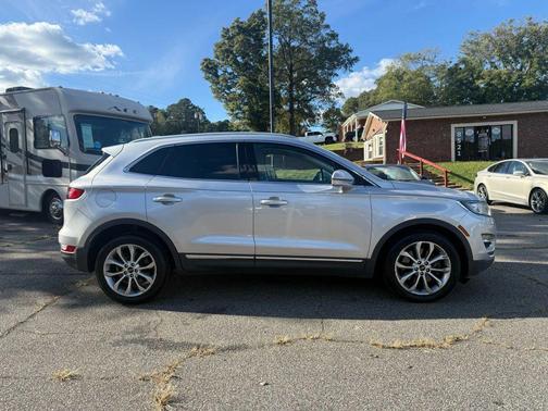 2015 Lincoln MKC Base