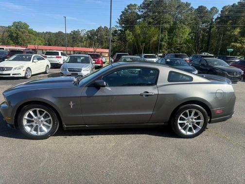 2011 Ford Mustang V6 Premium