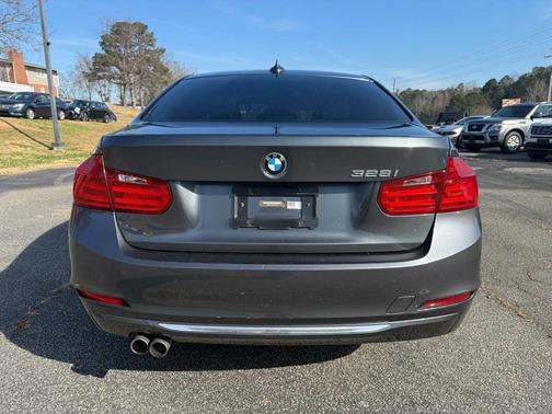 2014 BMW 328 328i Sedan 4D