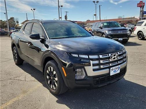 2025 Hyundai SANTA CRUZ SEL Activity