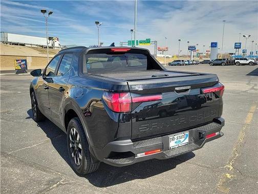 2025 Hyundai SANTA CRUZ SEL Activity