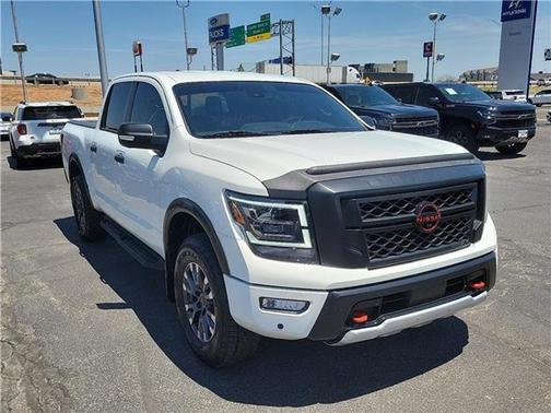 2024 Nissan Titan PRO-4X