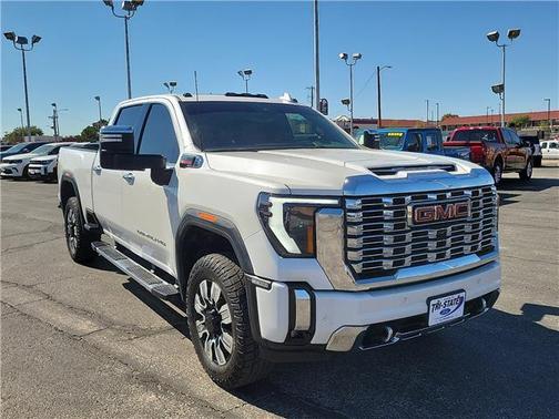 Summit White 2024 GMC Sierra 2500 Denali