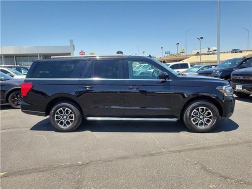 2023 Ford Expedition Max XLT