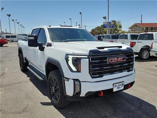 2024 GMC Sierra 2500 AT4
