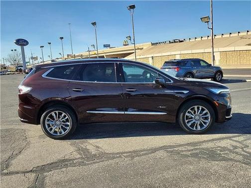 2024 Buick Enclave Avenir