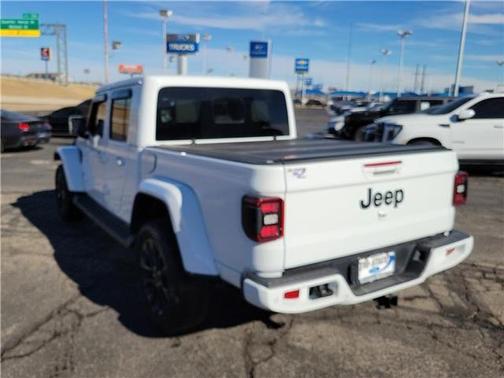 2023 Jeep Gladiator Overland