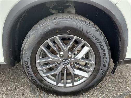 Glacier White 2024 Nissan Rogue S